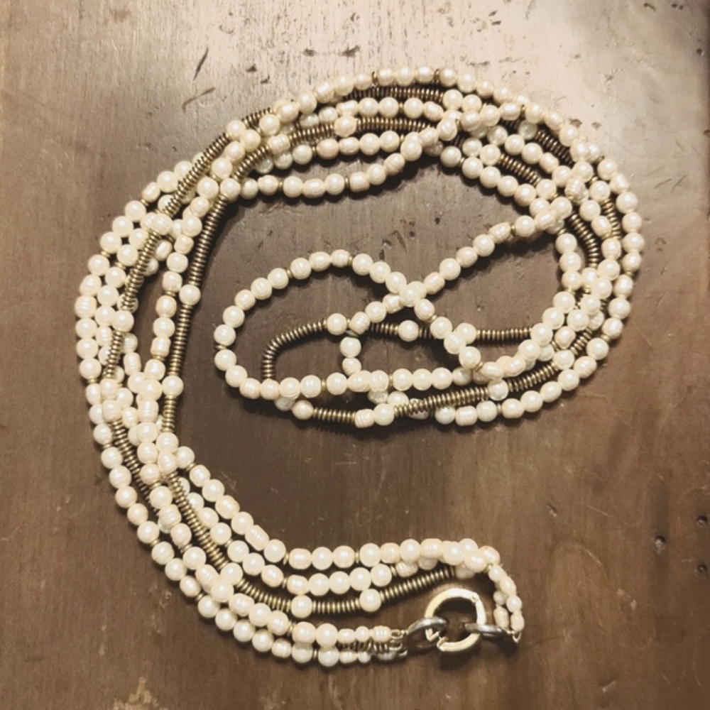 Vintage 3 strands pearls necklace